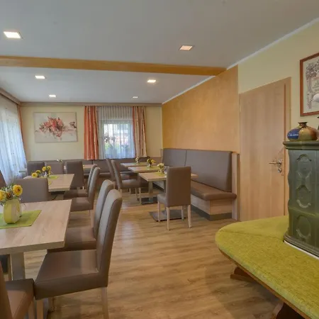 Liesertalerhof Hotel 3*